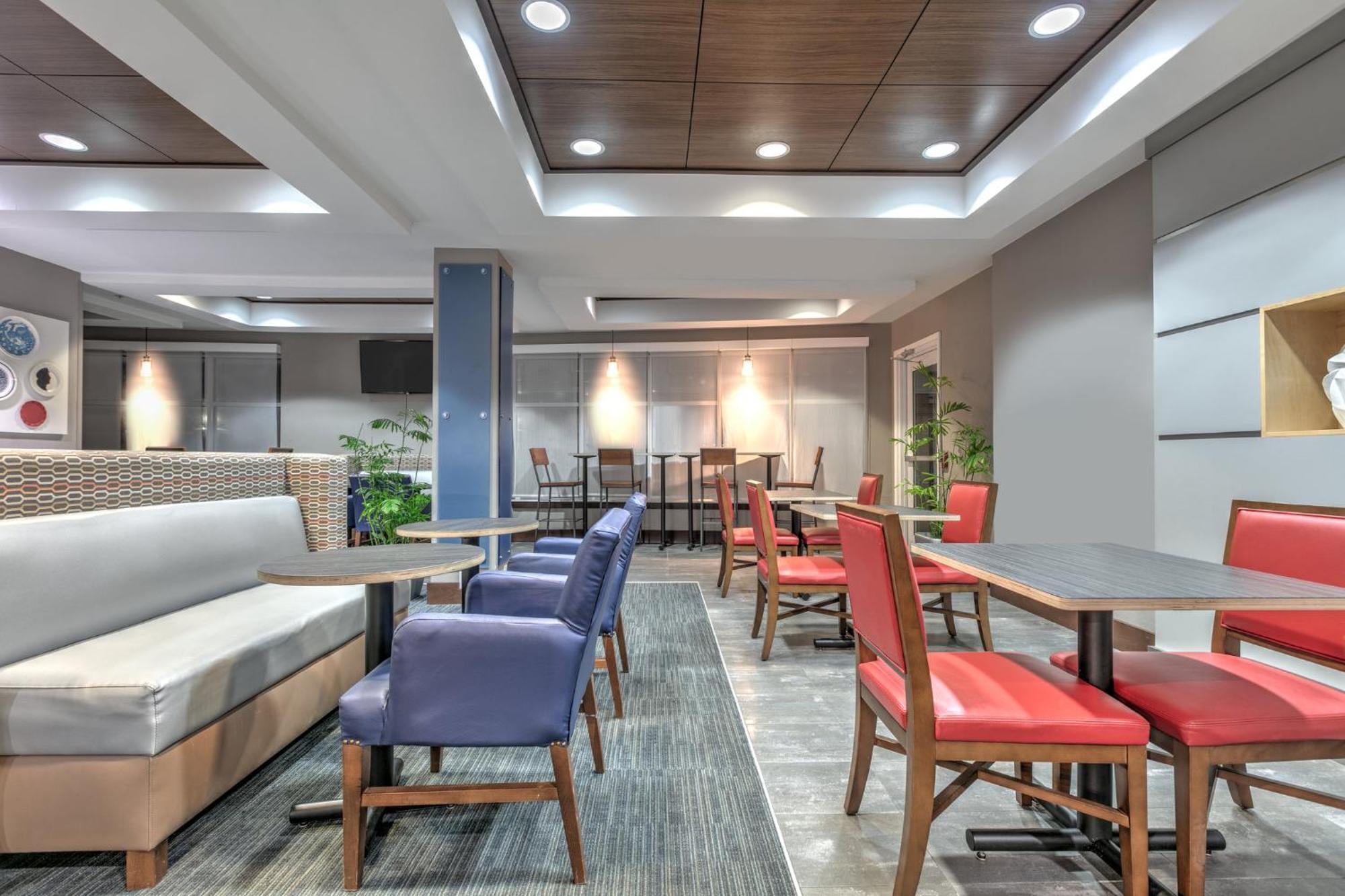 Holiday Inn Express Hotel & Suites Clute-Lake Jackson By Ihg エクステリア 写真