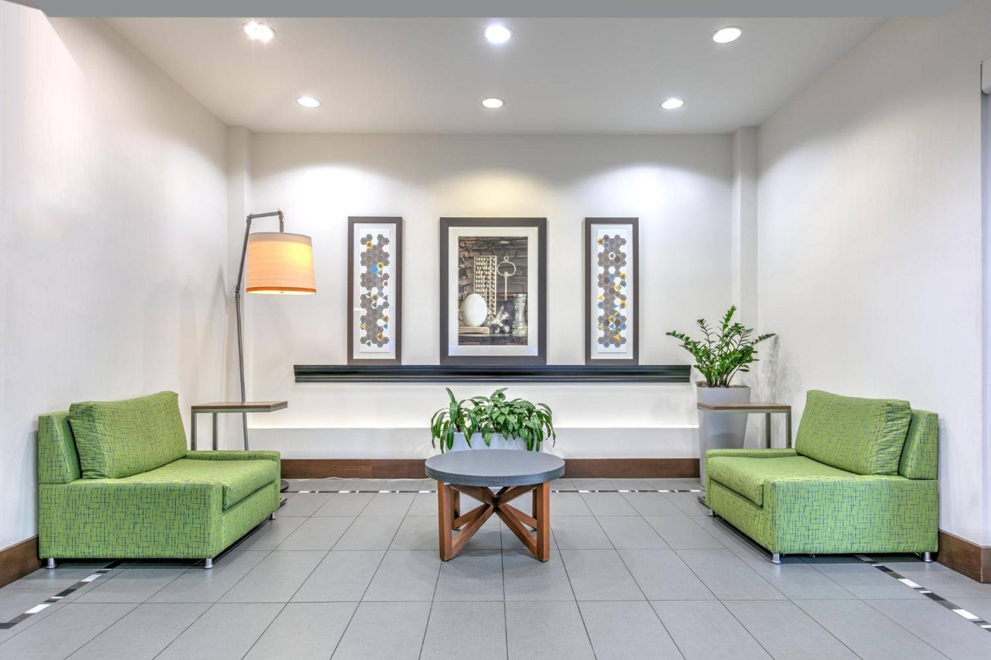 Holiday Inn Express Hotel & Suites Clute-Lake Jackson By Ihg エクステリア 写真